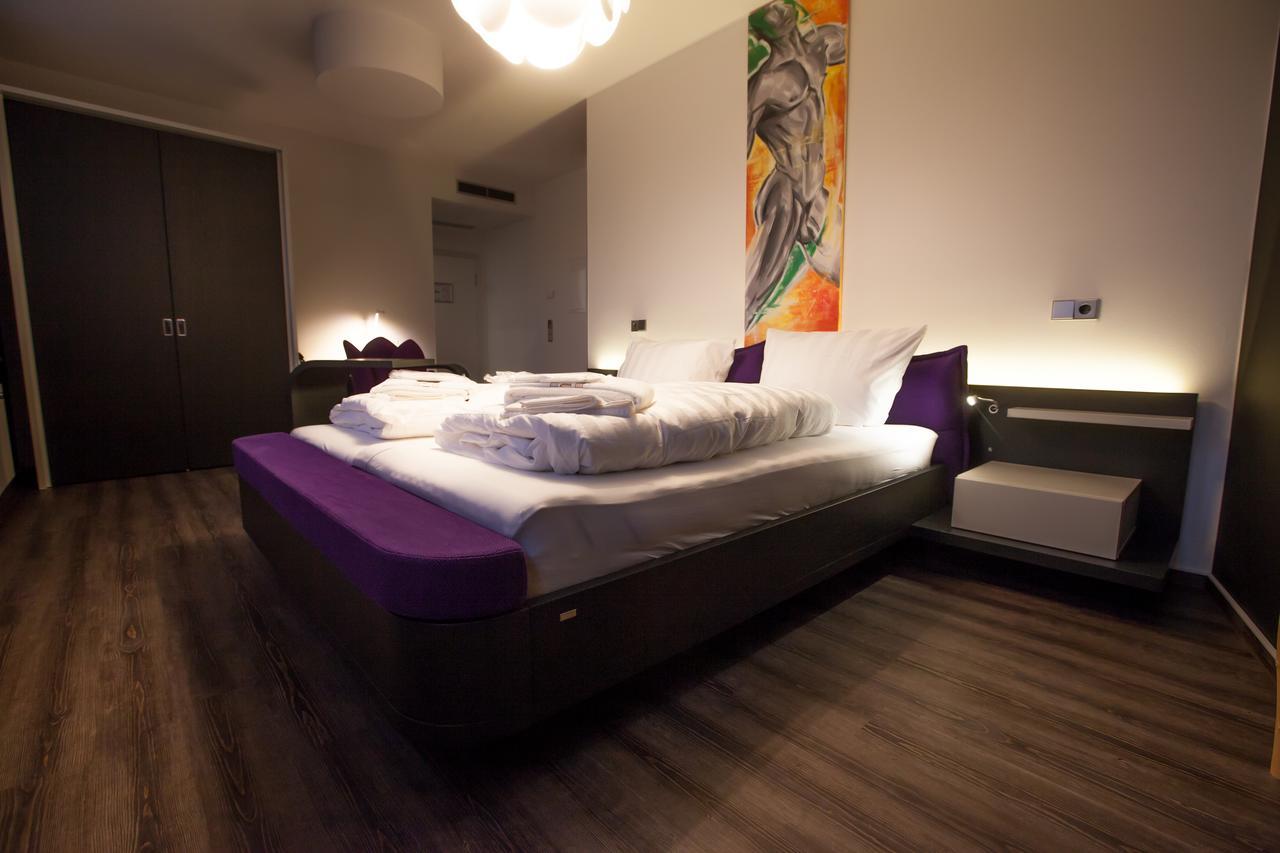 Aragon - Hotel - Garni Tangermuende Luaran gambar